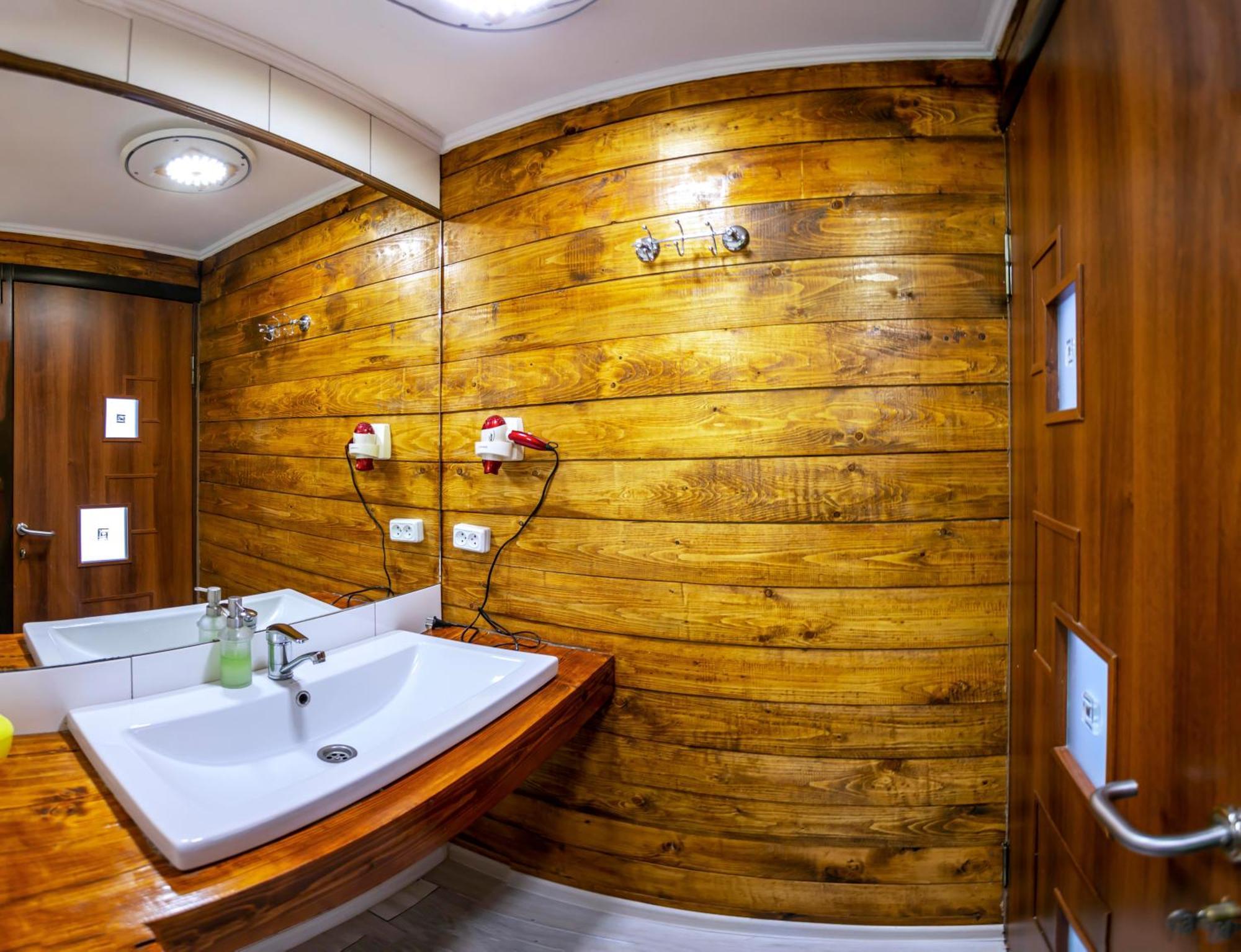 Salo I Mandry Apartment Rachiw Exterior foto